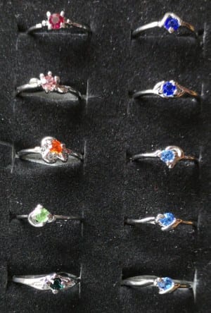 Sølvbelagt ring med rhinsten vælg selv farve str. 55