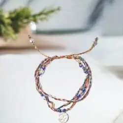 “Om” Sindsro Tempelarmbånd