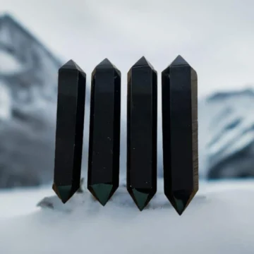 Sort obsidian dobbelt terminerede