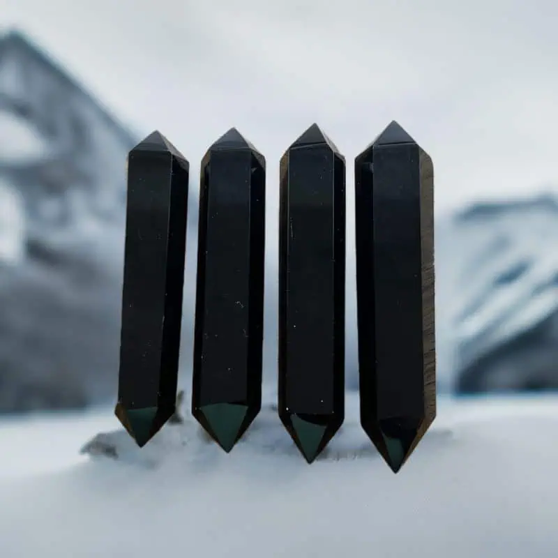 Sort obsidian dobbelt terminerede